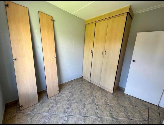 2 BEDROOM PROPERTY TO RENT IN DALPARK EXT 1